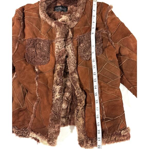 Express Women’s 100% Lamb Shearling Patchwork Fur Jacket Brown Hook Closure M - Picture 2 of 11